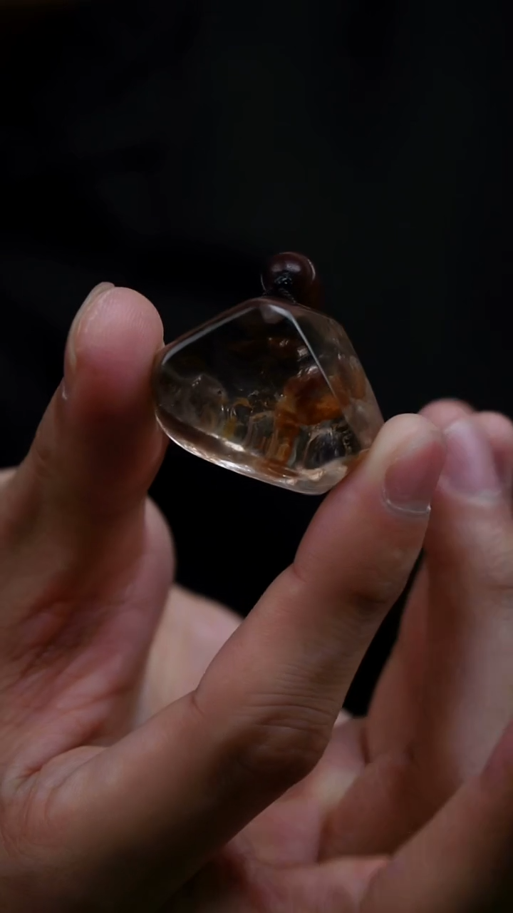 吊坠(赠链)未镶嵌水晶水晶