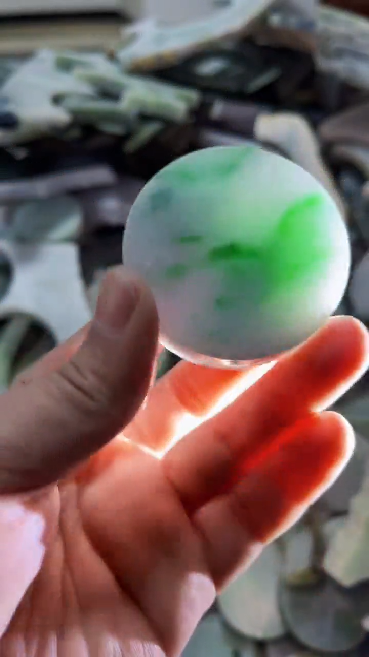 【闪购商品】翡翠挂件未镶嵌A货康壹005