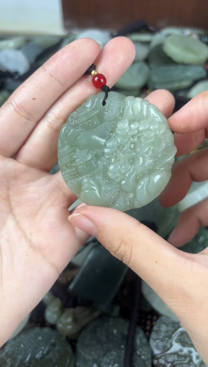 【闪购商品】和田玉颈饰未镶嵌1