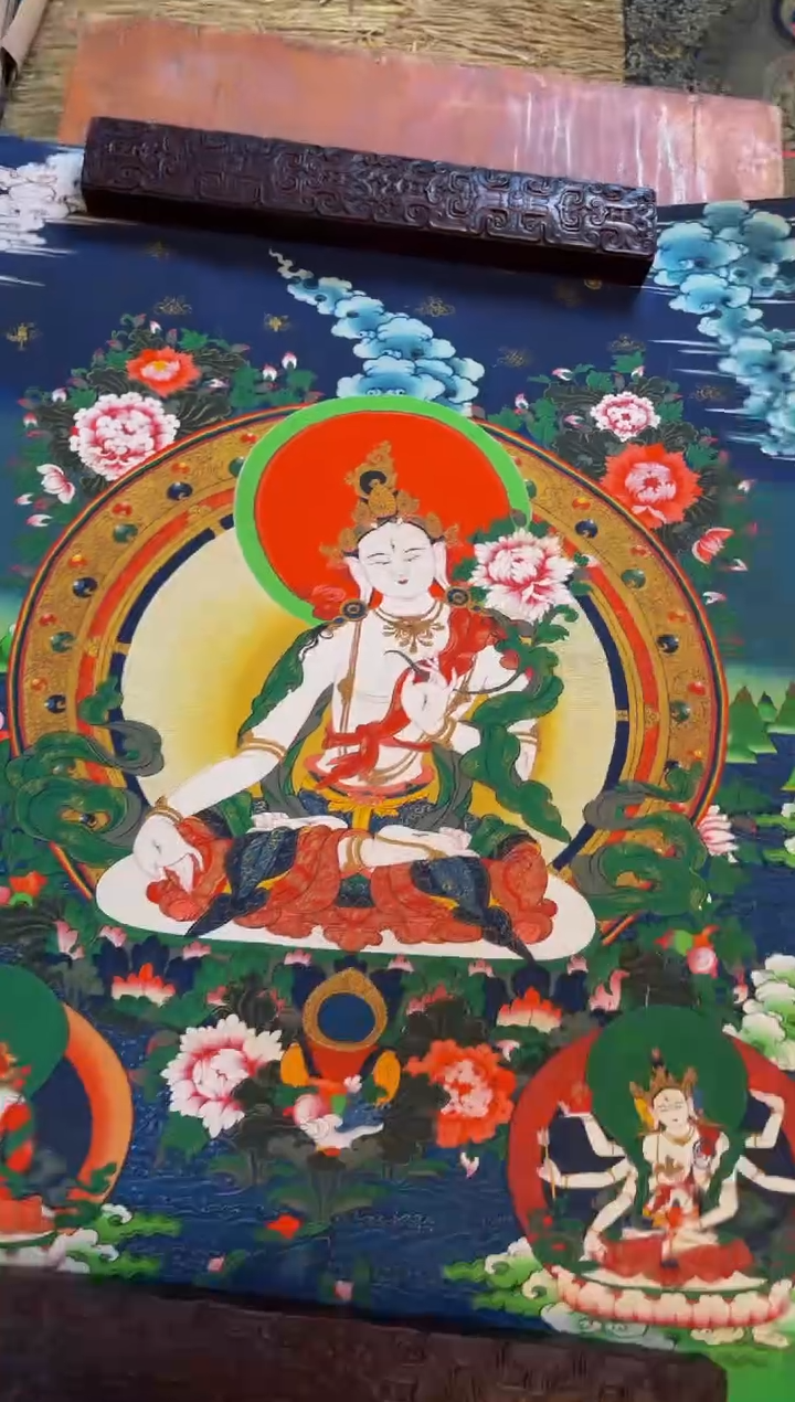 装裱画精品手绘唐卡链接--A168白度母