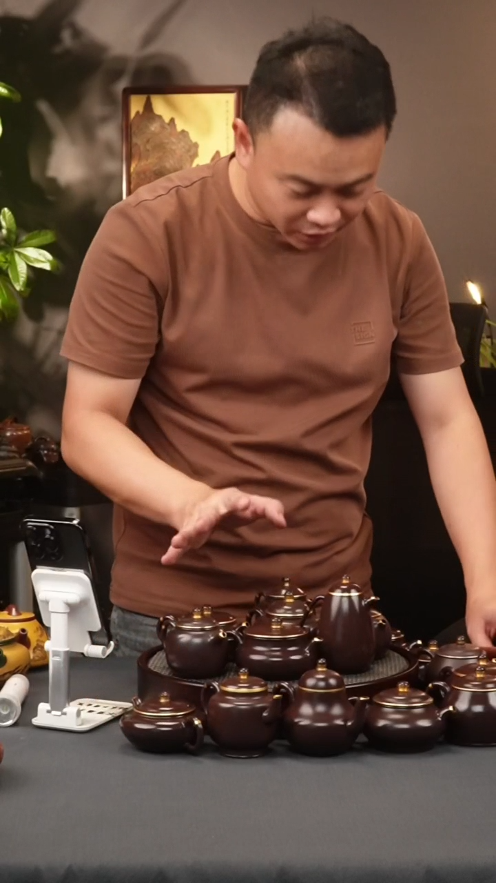 茶壶紫砂上****2紫泥 描金（16个）