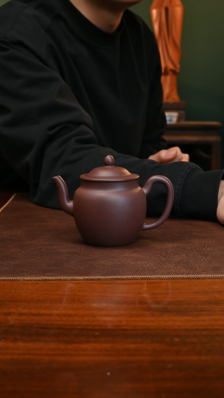 【闪购商品】紫砂茶壶莲韵230cc底槽青