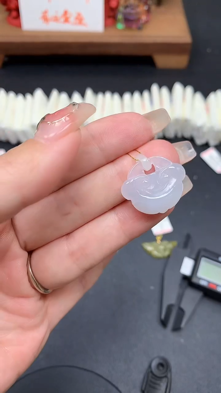 【闪购商品】翡翠吊坠(不含链)未镶嵌MS155945