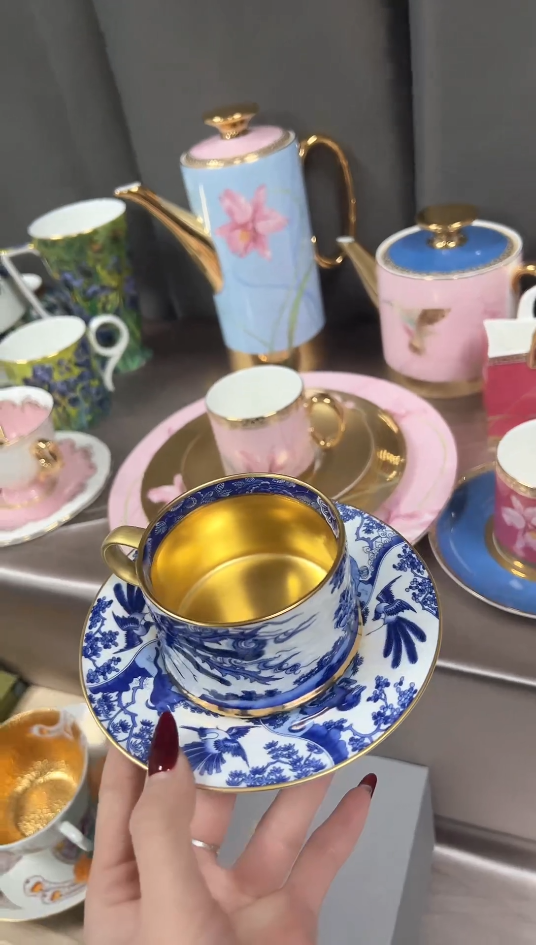 【闪购商品】瓷片新号开播不计成本欢迎点菜！