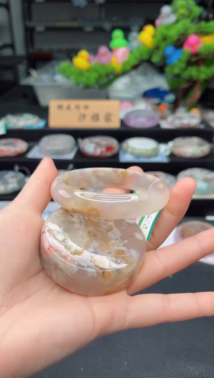 【闪购商品】石英质玉未镶嵌手镯61圈口 （赠品镯心）6658368