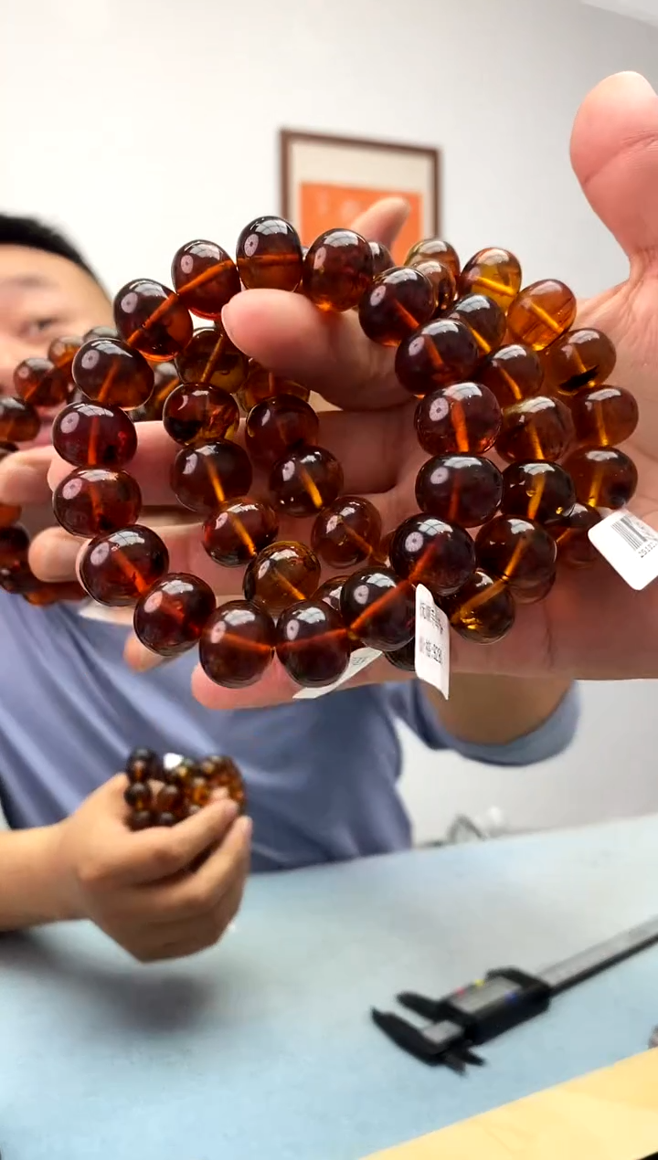 琥珀未镶嵌珠宝奇石假一罚十，永久原价包退多样性发一件0