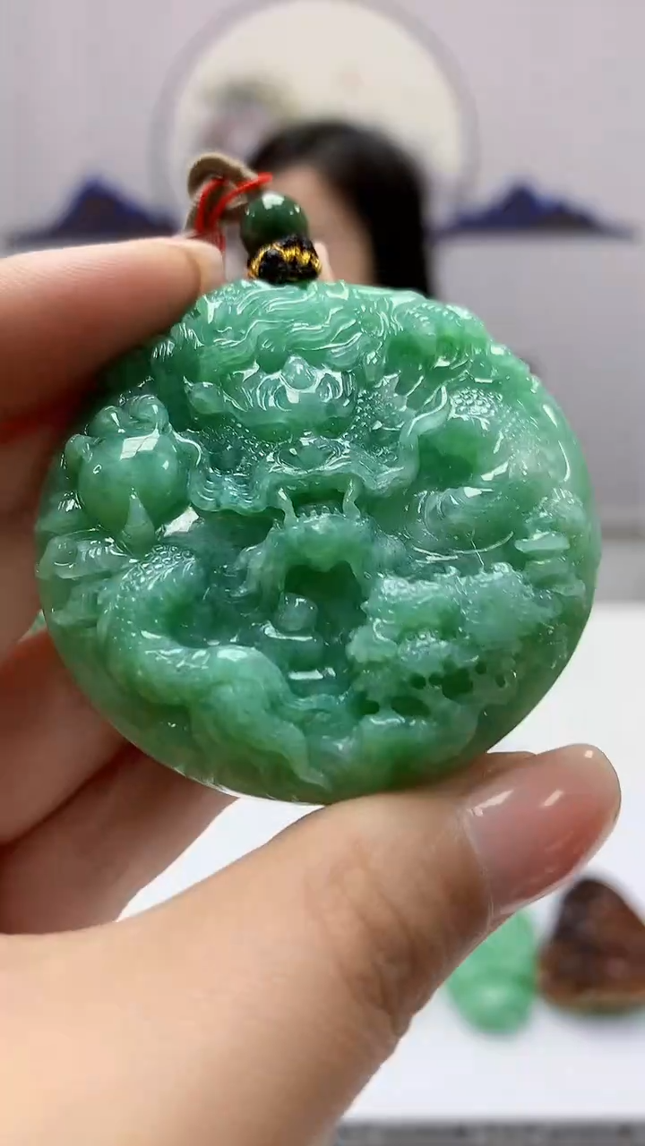 【闪购商品】定制翡翠未镶嵌4852ms-毛货挂件142