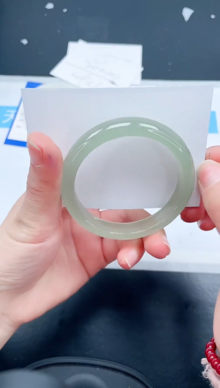 【闪购商品】石英质玉手镯未镶嵌247-54