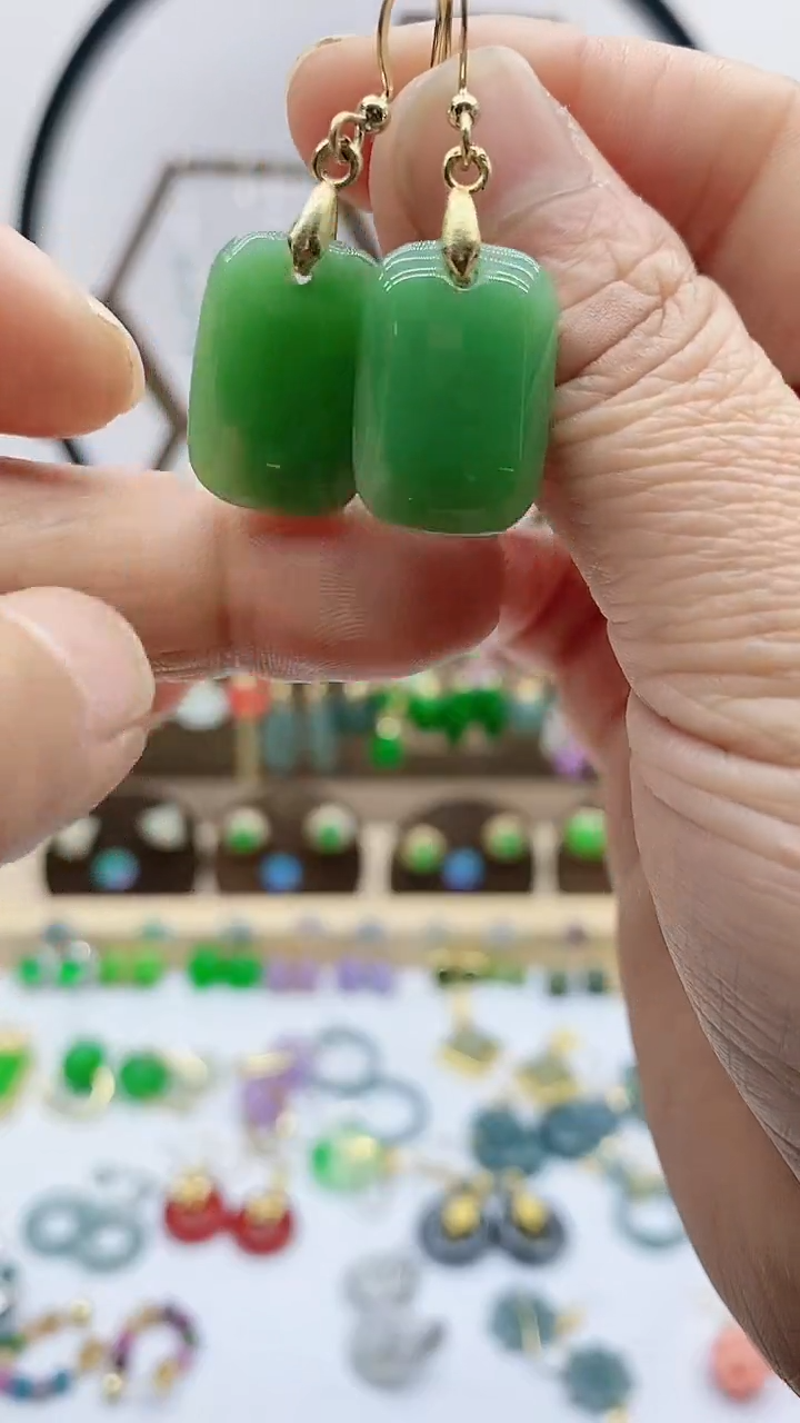 未镶嵌和田玉耳饰170