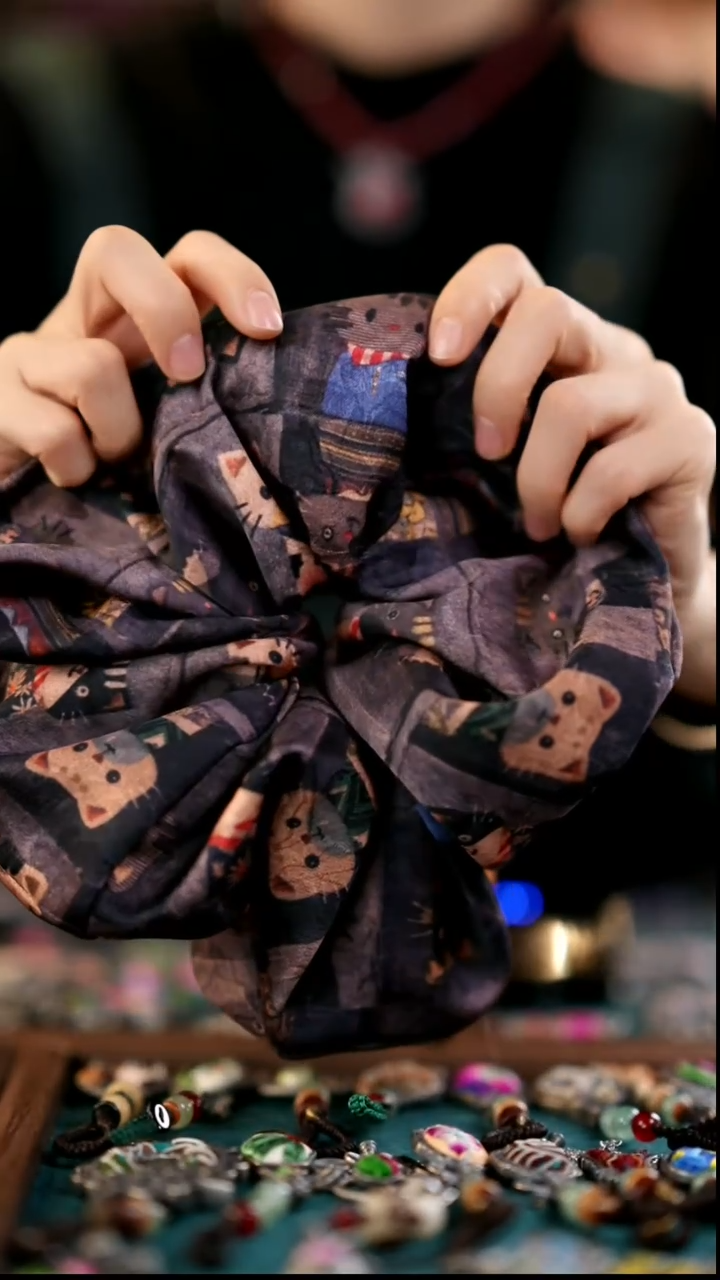 刺绣私人定制苗族手工S97