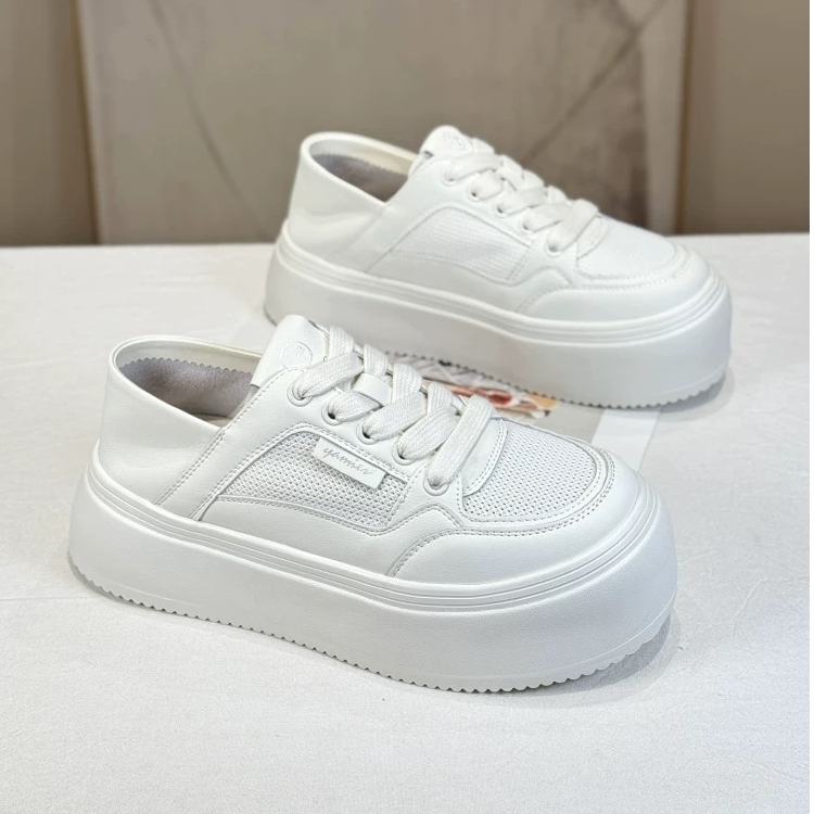 （孤品捡漏）大品牌商场撤柜按编码拍2025年新款真皮小白鞋女夏季