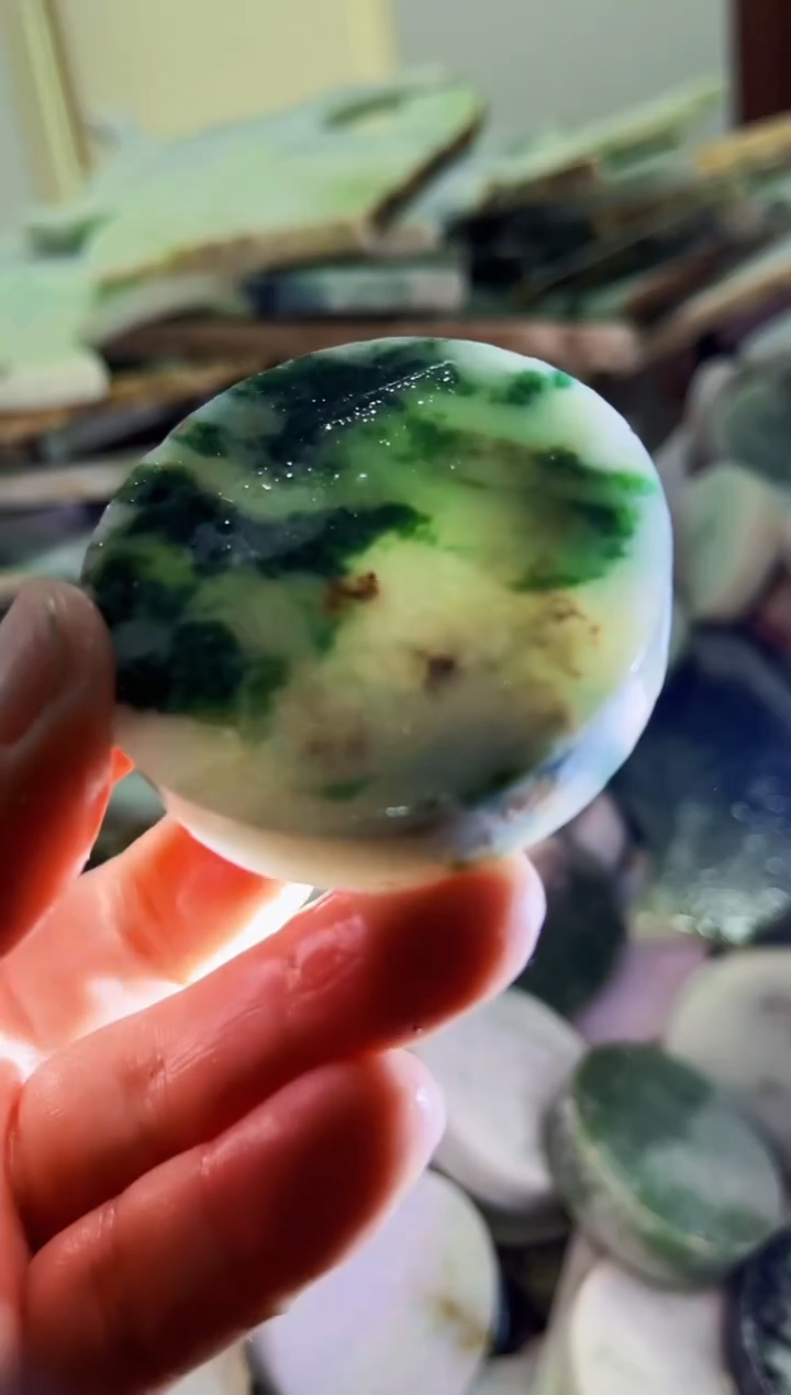 【闪购商品】翡翠耳饰未镶嵌A货康壹473