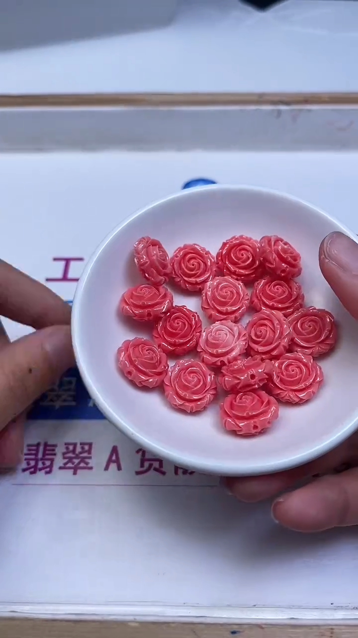 未镶嵌散珠拼合珍珠（马贝珠）C639 女 王 贝双面玫瑰花3个8元