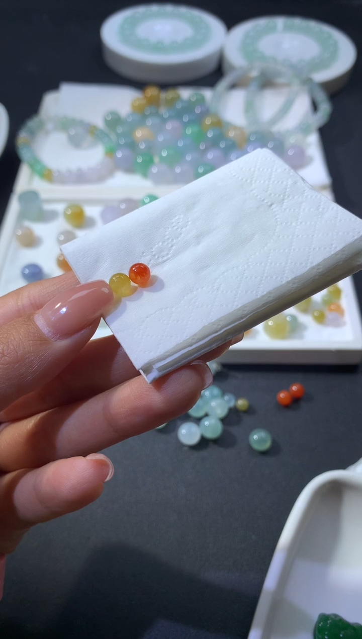 【闪购商品】定制翡翠未镶嵌珠7