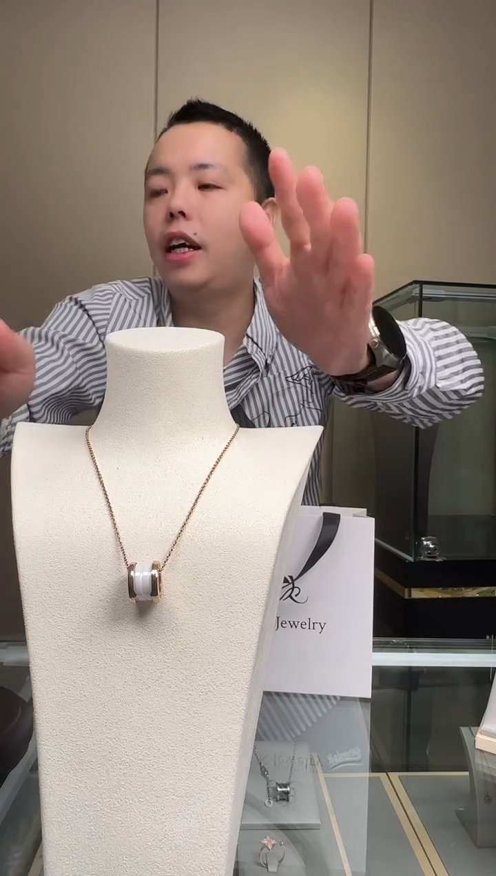 钛钢无钛钢无CK 项链