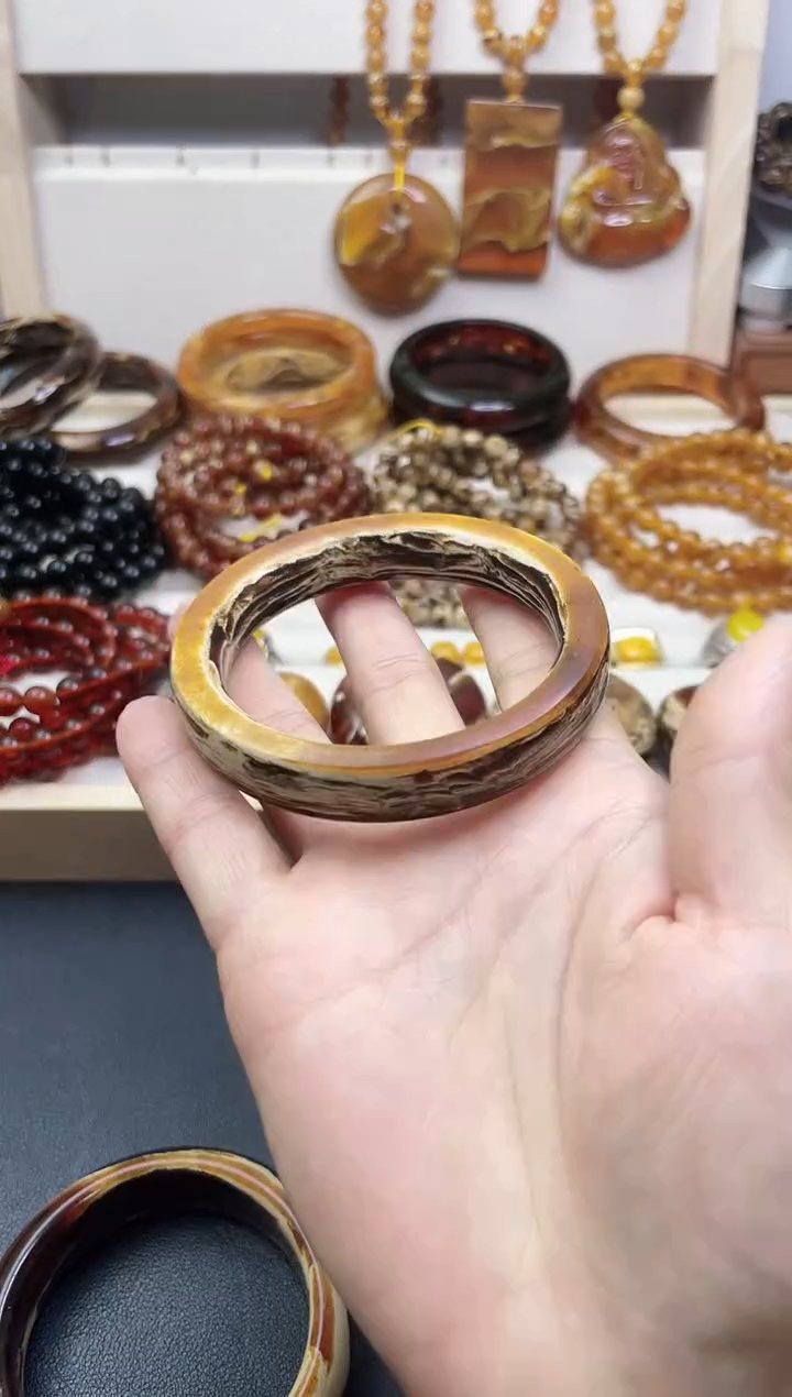 无非金属淑***赫干白方镯56