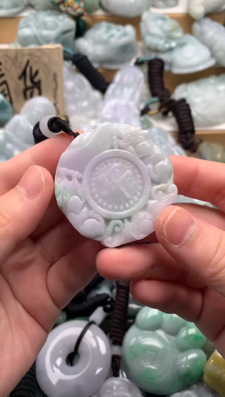 吊坠(不含链)未镶嵌翡翠1