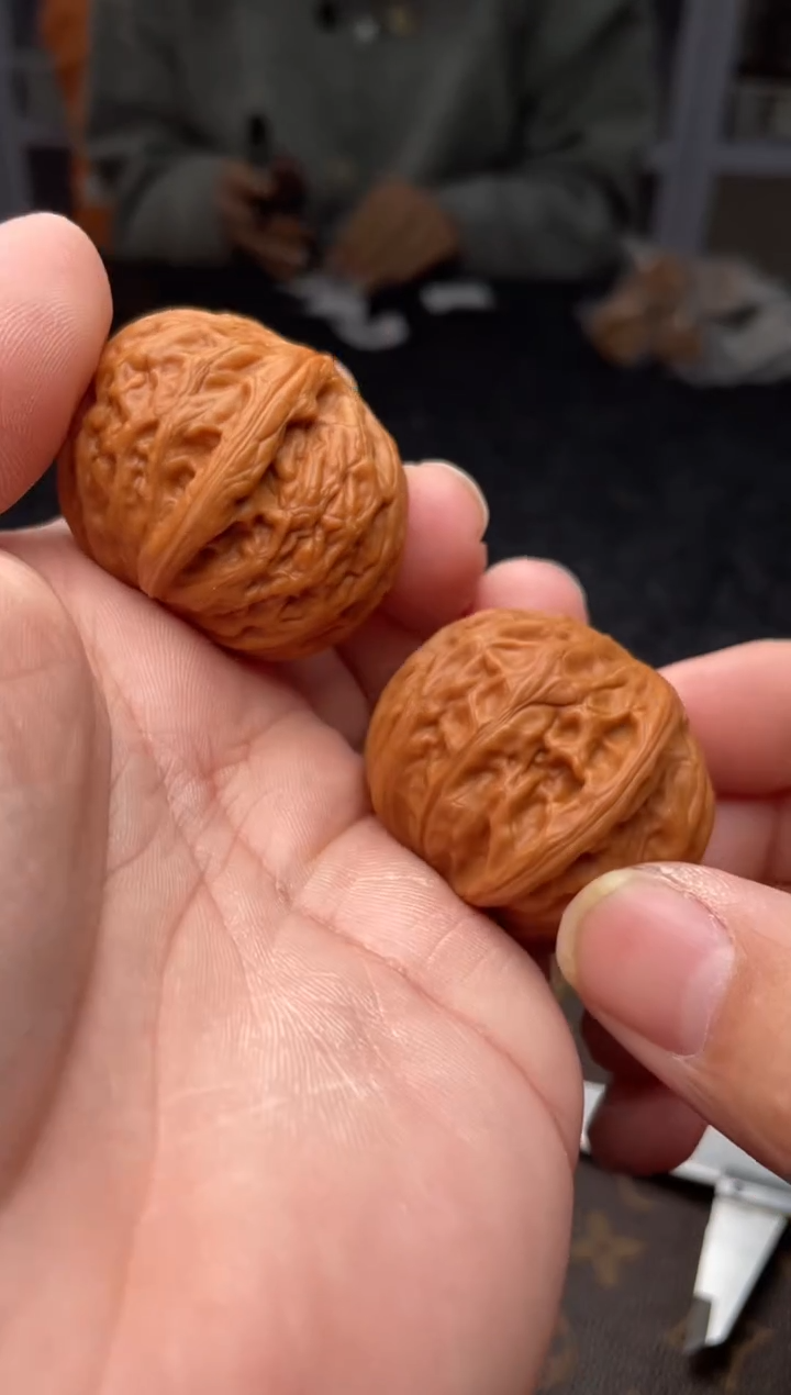 把件文玩核桃B  364号   39尺铁锤