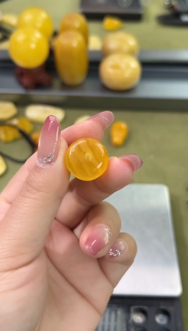 裸石琥珀未镶嵌天然琥珀蜜蜡吊坠