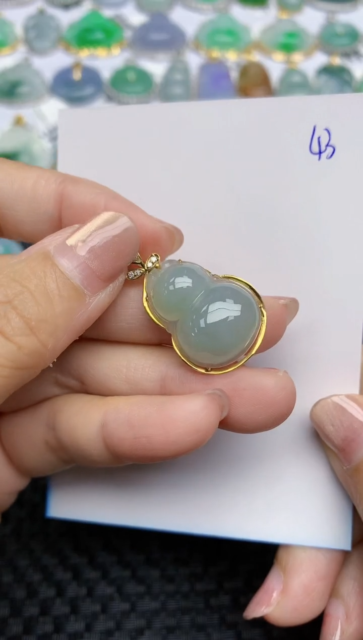 【闪购商品】翡翠颈饰18K金镶嵌天然A货翡翠 43