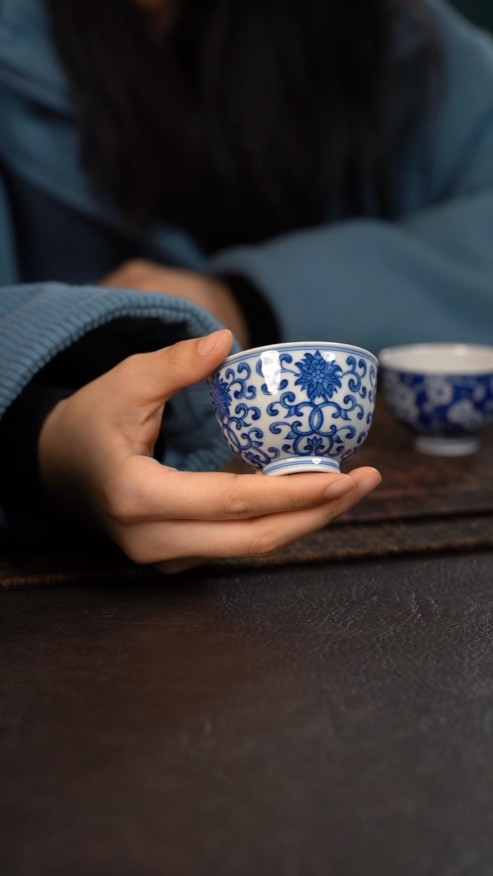 【闪购商品】杯HLX陶瓷点工缠枝莲小鸡心杯