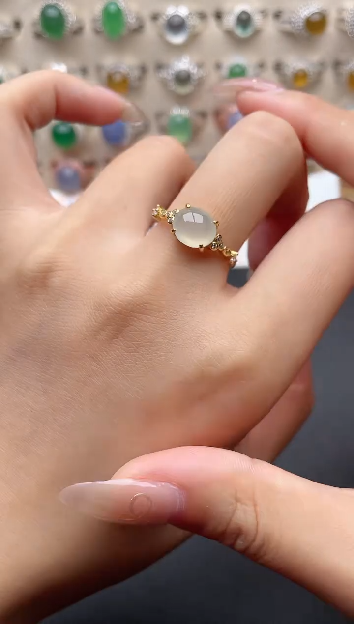 【闪购商品】翡翠戒指银S925镶嵌一物一证一礼盒