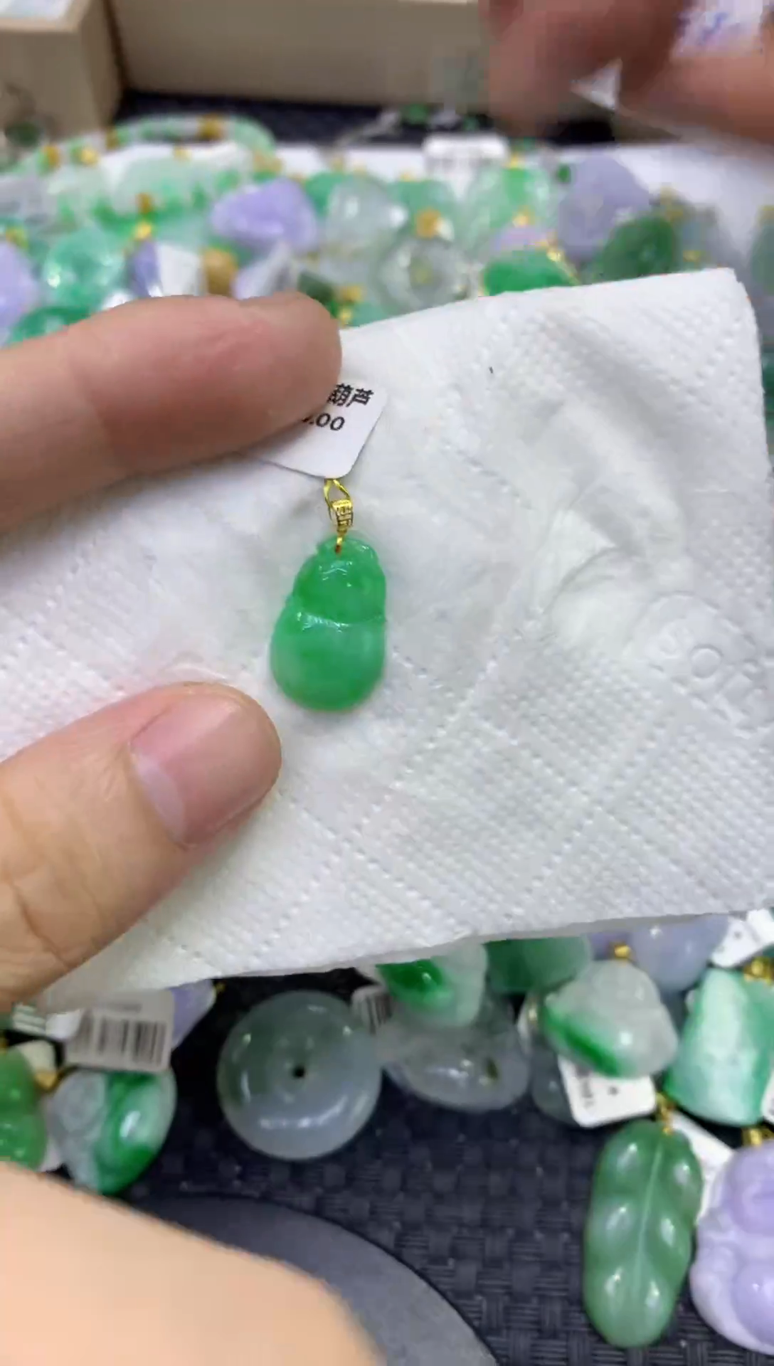 颈饰18K金镶嵌翡翠天然缅甸A货翡翠