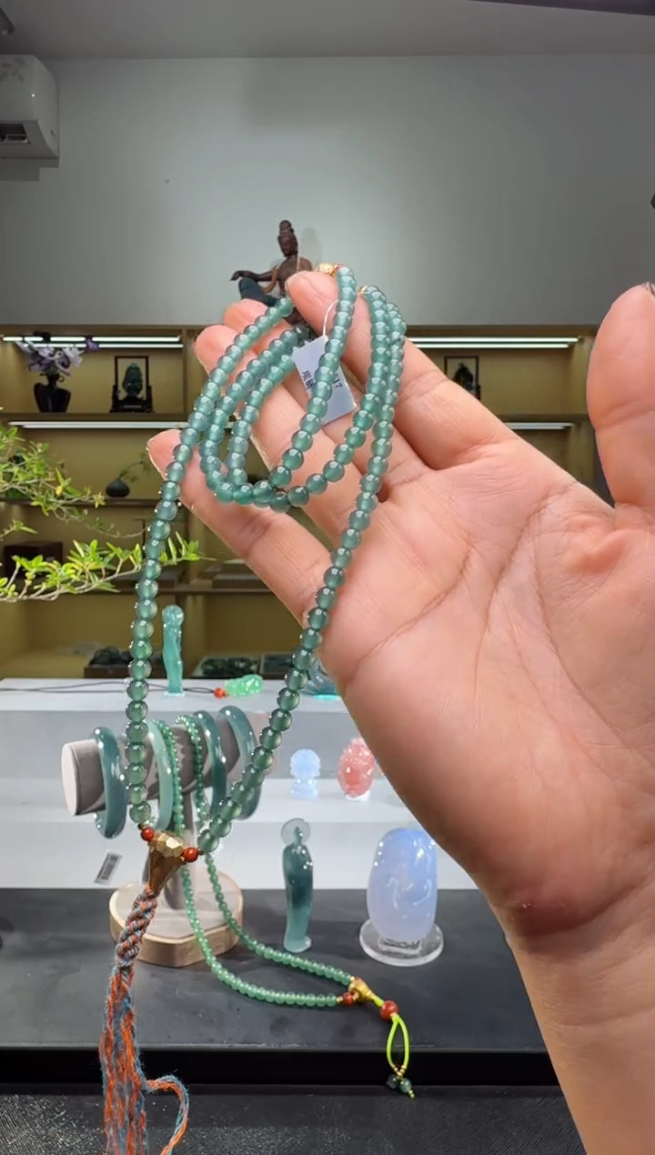 项链未镶嵌翡翠长串（多样性发其一）