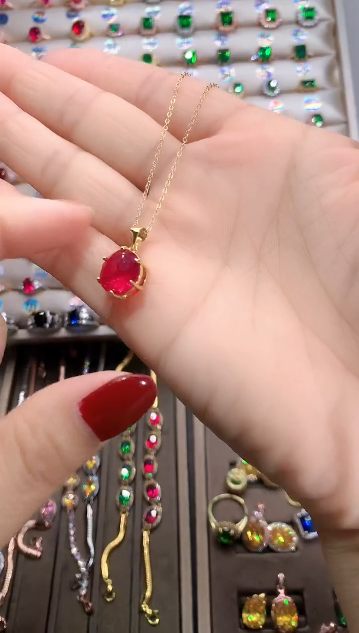 【闪购商品】红宝石吊坠(赠链)银S925镶嵌金色