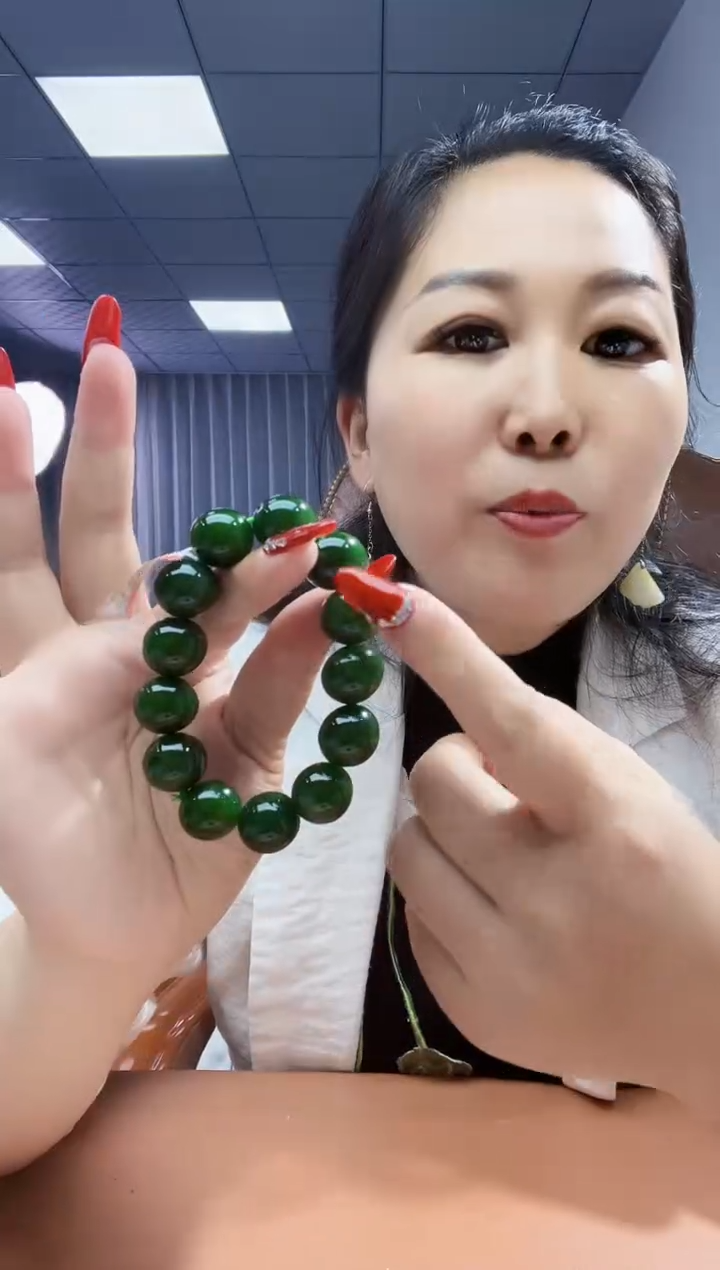 手串未镶嵌和田玉纯天然和田玉俄7碧老坑菠菜绿16