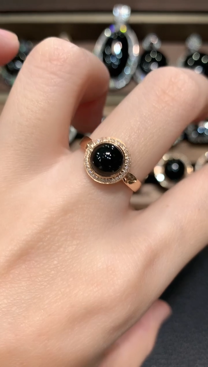 18K金镶嵌戒指翡翠冬日珠宝E7