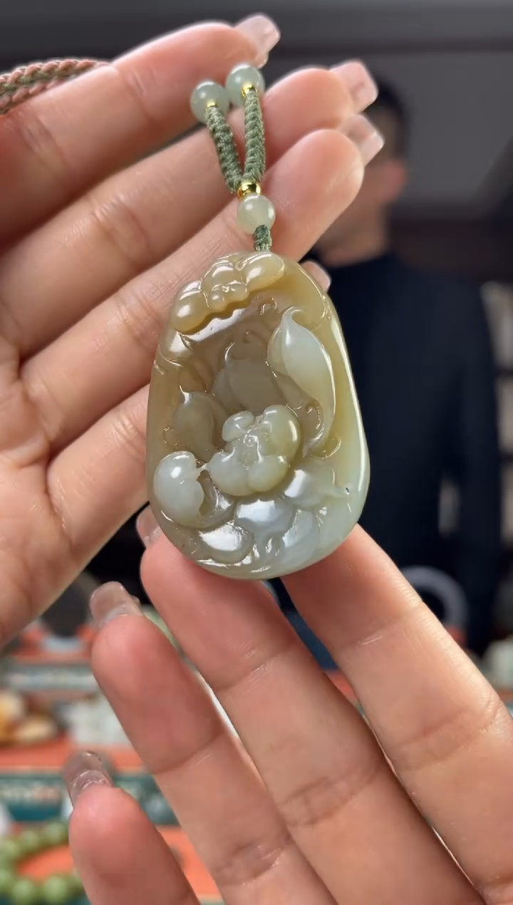 【闪购商品】和田玉颈饰未镶嵌佩佩