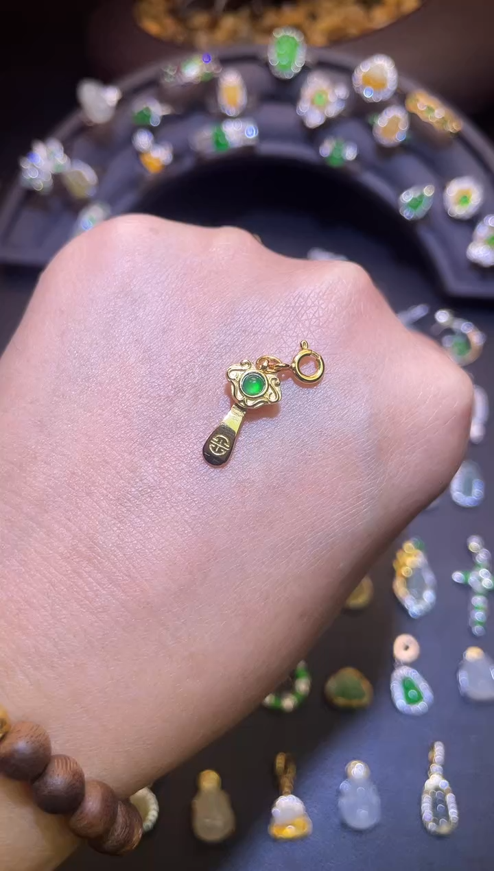 吊坠(不含链)银S925镶嵌翡翠1