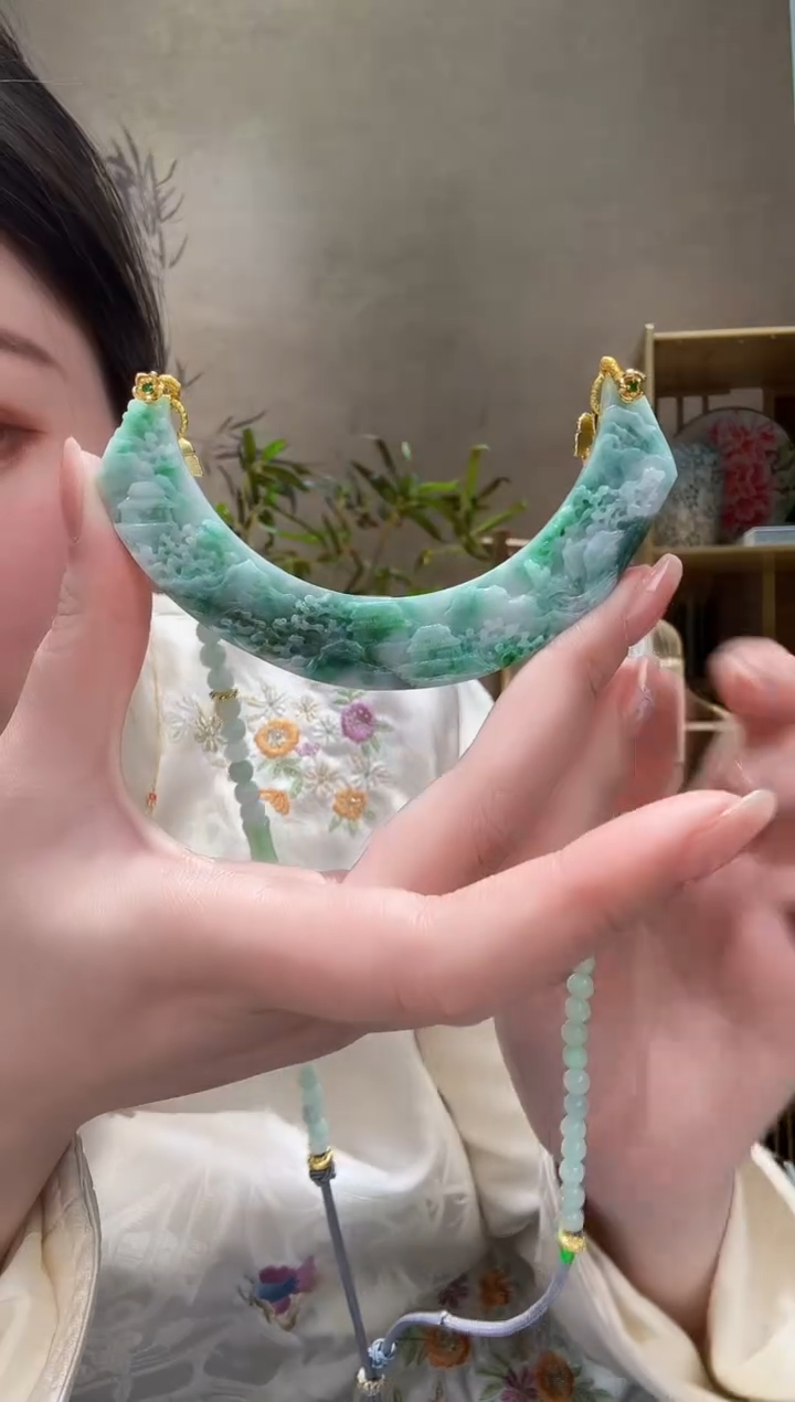 【闪购商品】翡翠颈饰未镶嵌吊坠