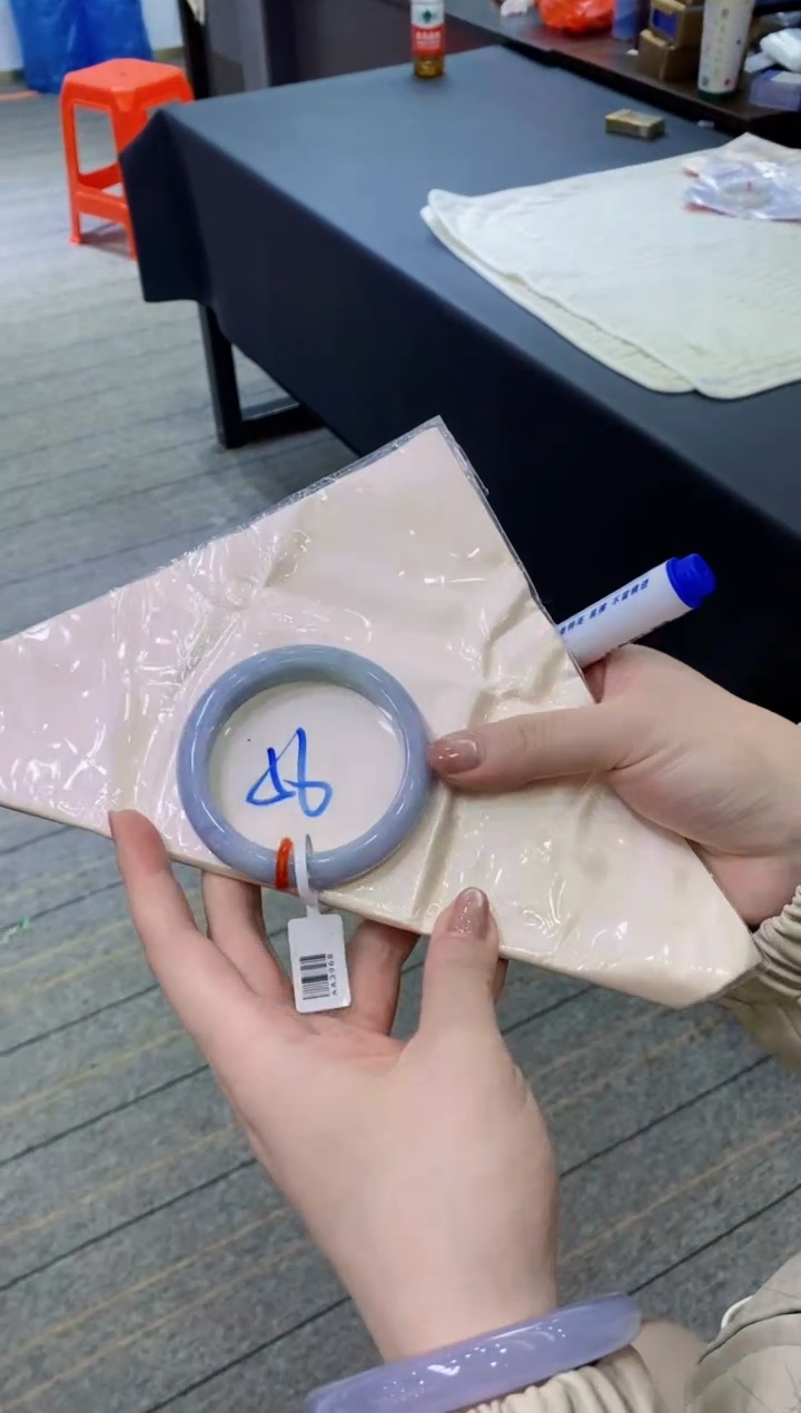 【闪购商品】翡翠手镯未镶嵌11111111111