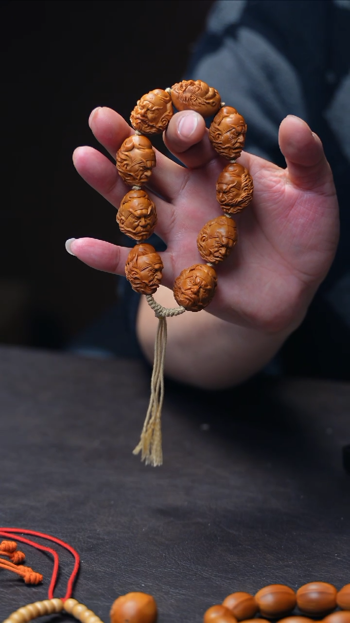 【闪购商品】橄榄核手串/手链钟馗捉鬼