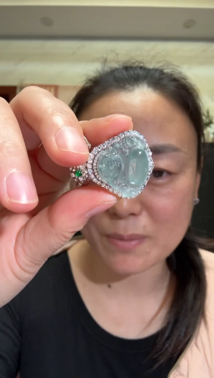 颈饰银S925镶嵌翡翠00005382