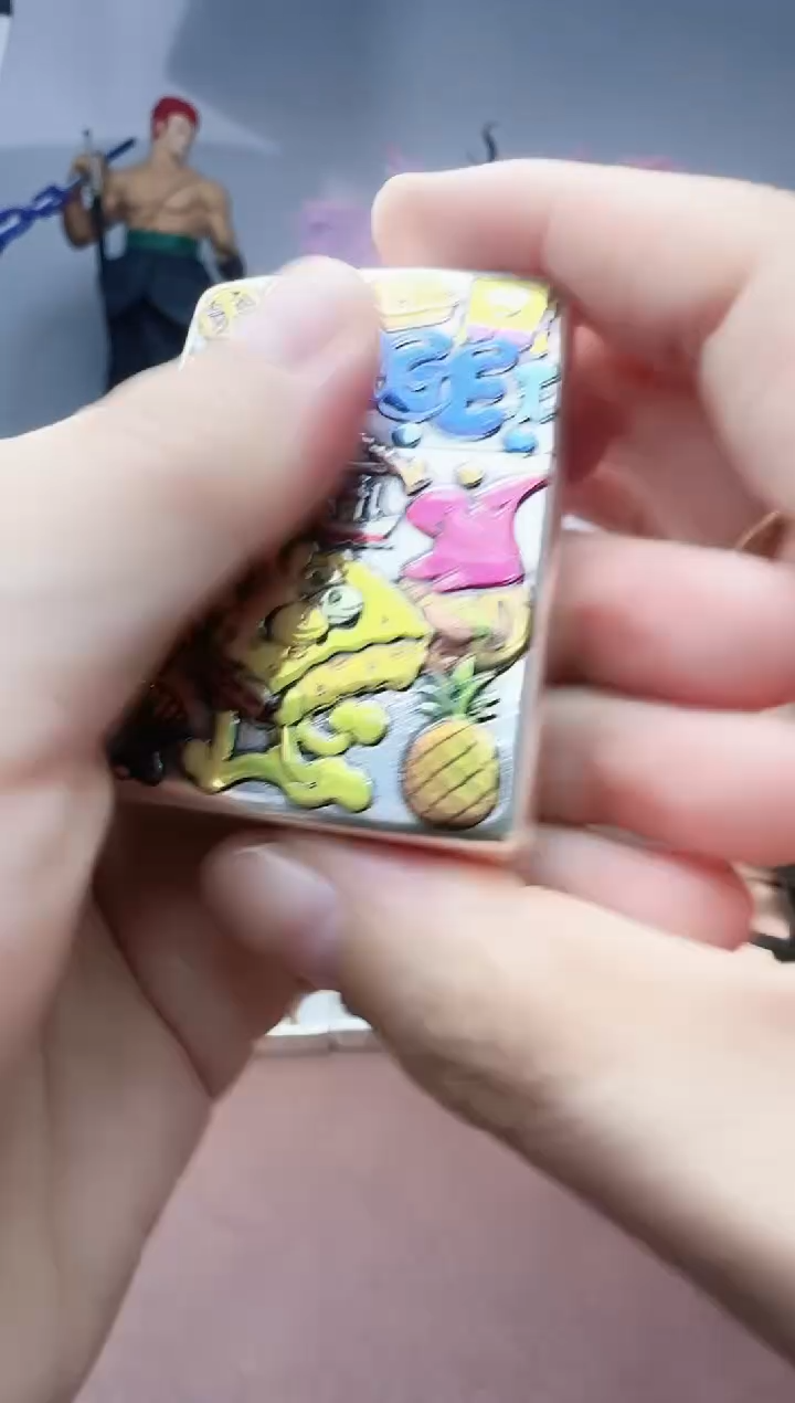盔甲钛彩海绵宝宝