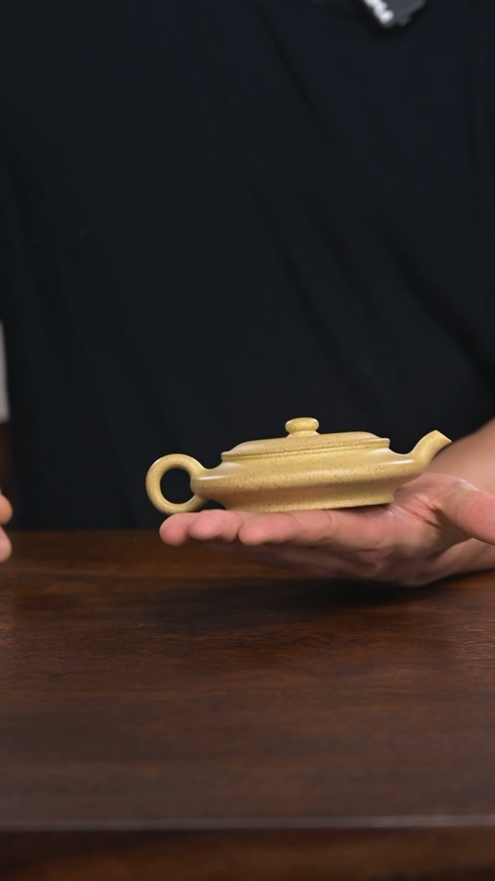 茶壶紫砂芝麻绿泥 明远虚扁紫砂壶