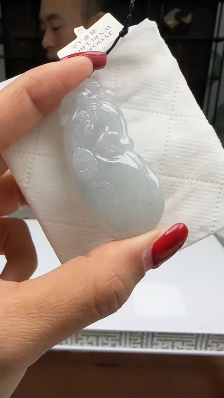 【闪购商品】翡翠颈饰未镶嵌天然翡翠A货吊坠