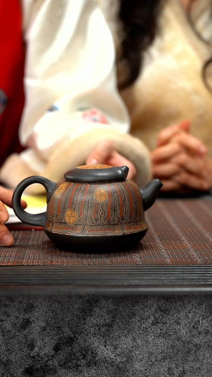 【闪购商品】紫砂茶壶大智若愚 DJB