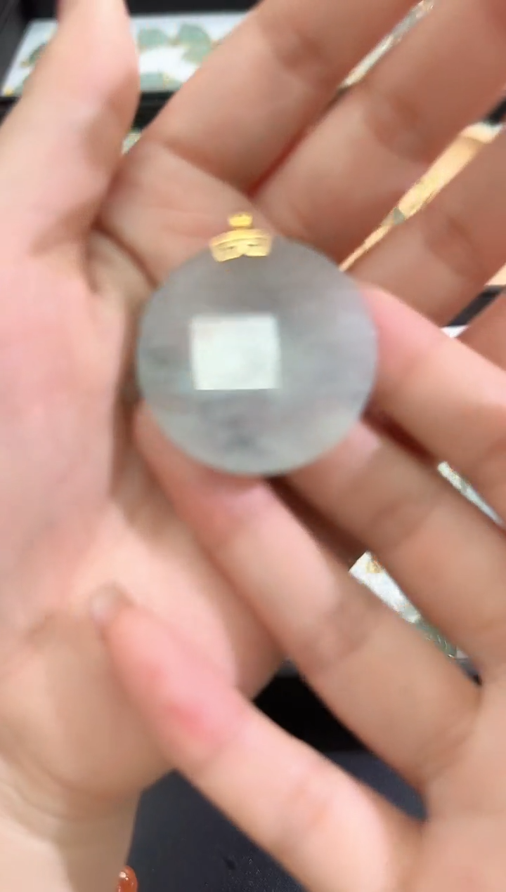 【闪购商品】翡翠颈饰18K金镶嵌25021178