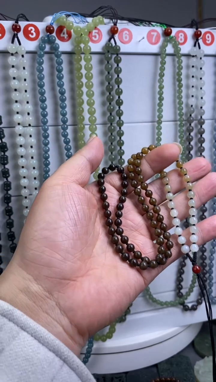 颈饰未镶嵌和田玉曹6