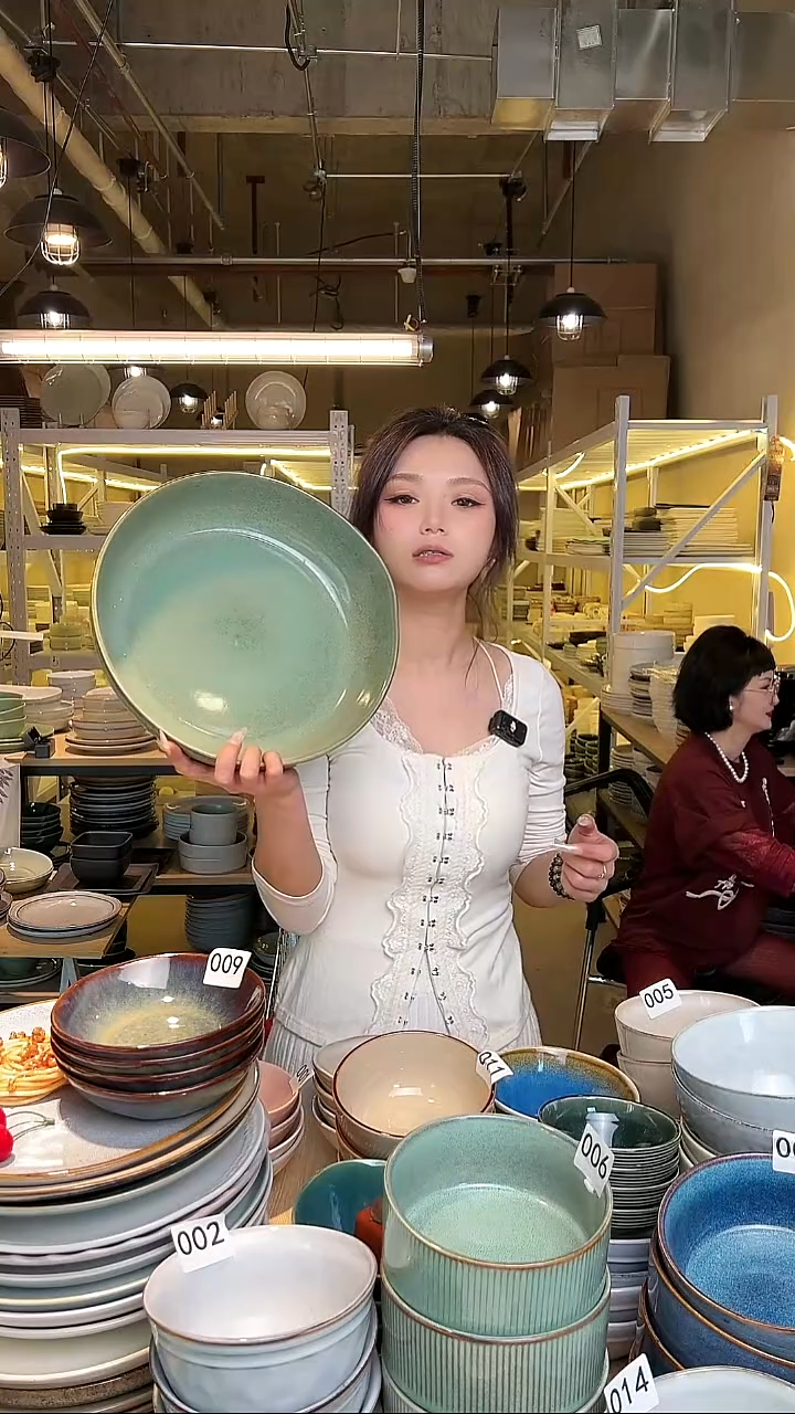 瓷405外贸尾货高温釉下彩陶瓷餐具默认微瑕