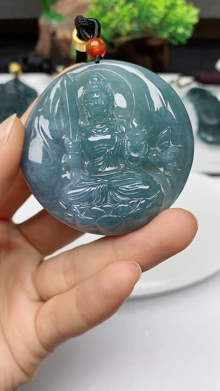 【闪购商品】翡翠颈饰未镶嵌