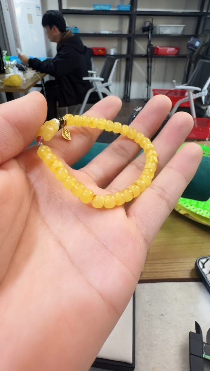 手链蜜蜡未镶嵌晶1351 约6mm