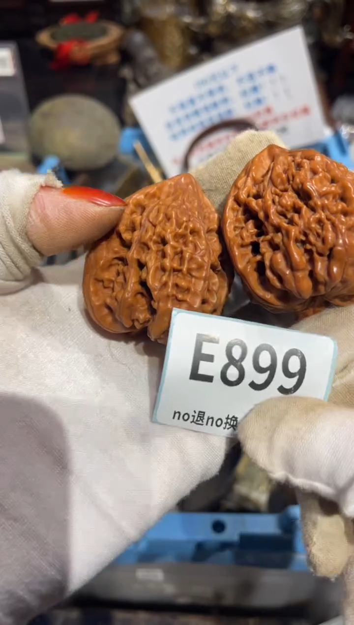 瓷片何*东表姐直播链接火爆热卖