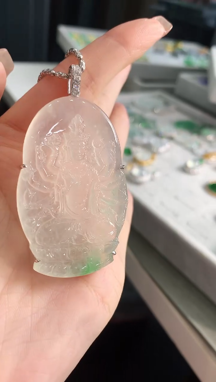 【闪购商品】翡翠吊坠(不含链)18K金镶嵌吊坠