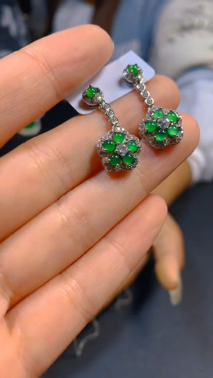 【闪购商品】翡翠耳饰未镶嵌0212977883多样性发一