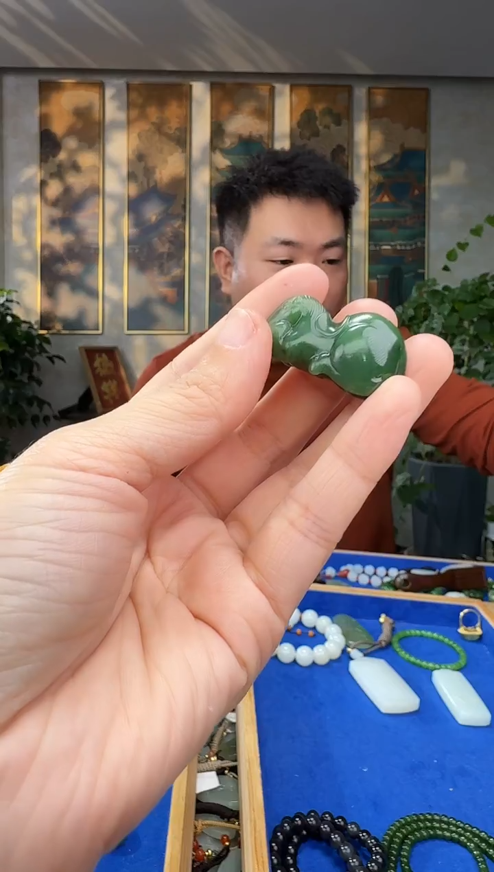 未镶嵌和田玉挂件拍一发一